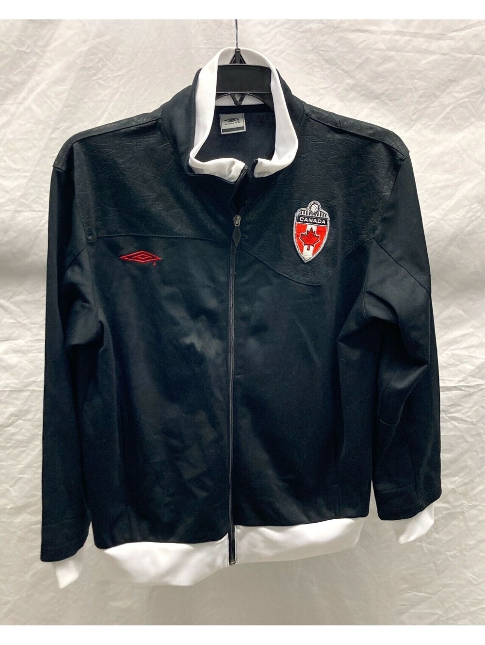 Umbro Team Canada National Soccer Team Jacket Medium